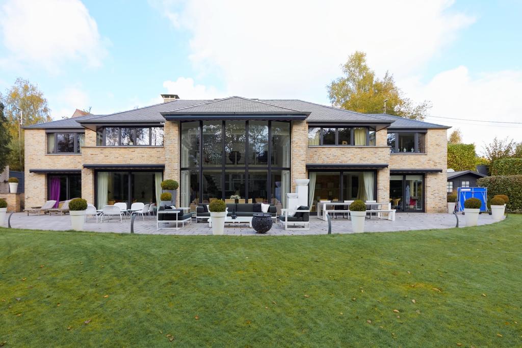 Villa Tiffany Braine-lʼAlleud Eksteriør billede